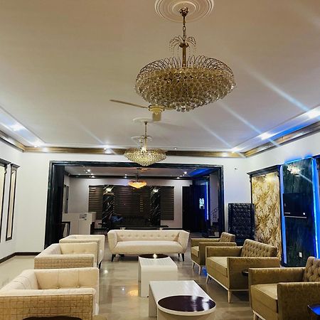 Royal Serena Residency イスラマバード エクステリア 写真