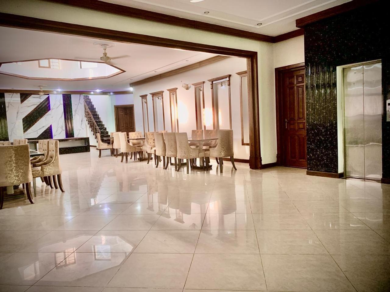 Royal Serena Residency イスラマバード エクステリア 写真