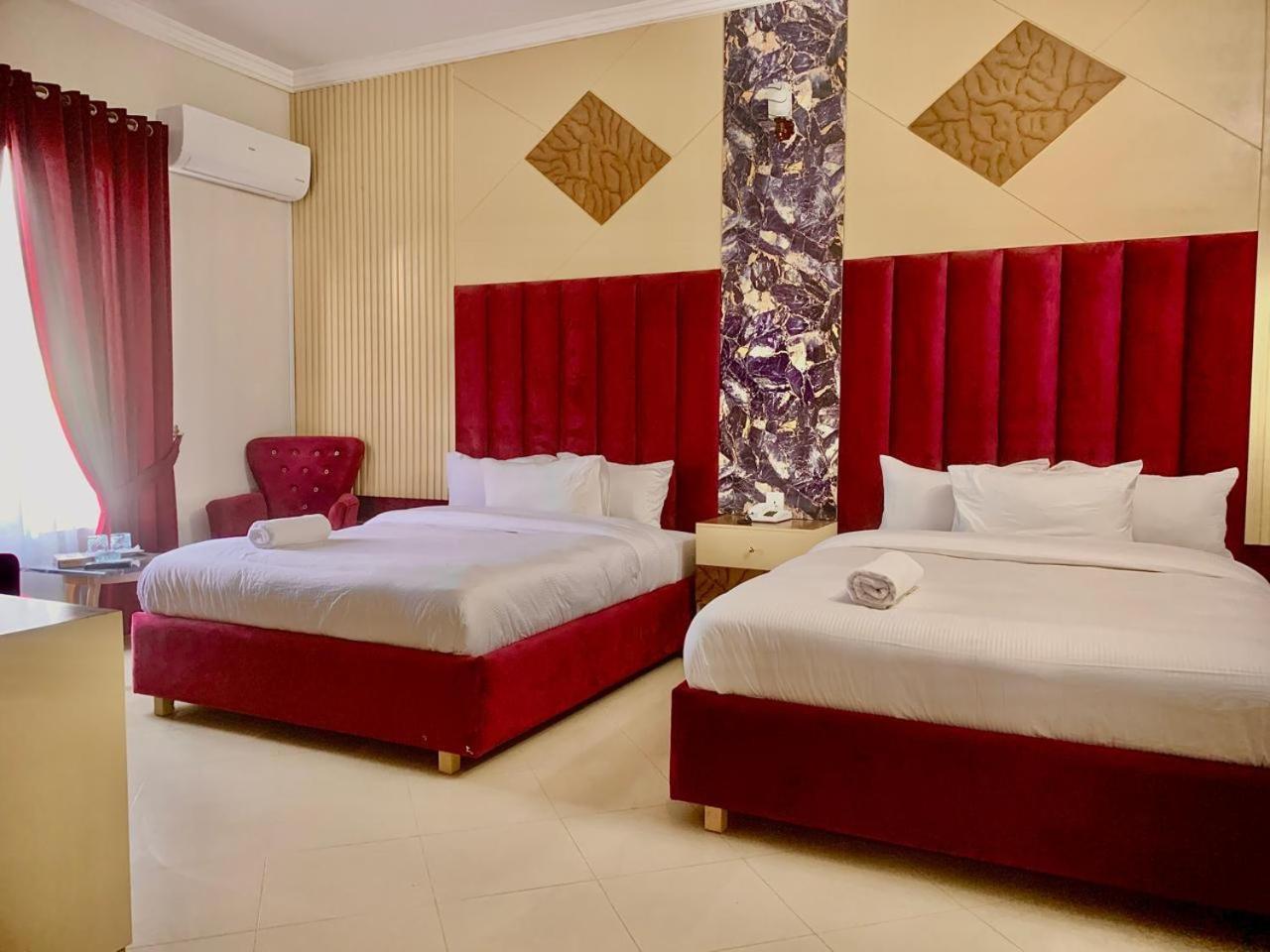 Royal Serena Residency イスラマバード エクステリア 写真